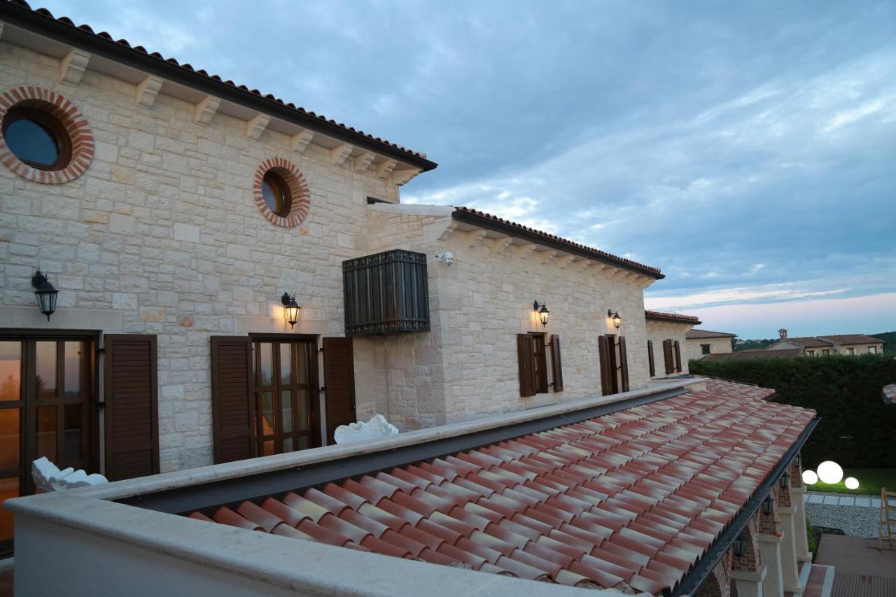 Villa Carolus-Luxurious Istrian Villa Барат Экстерьер фото