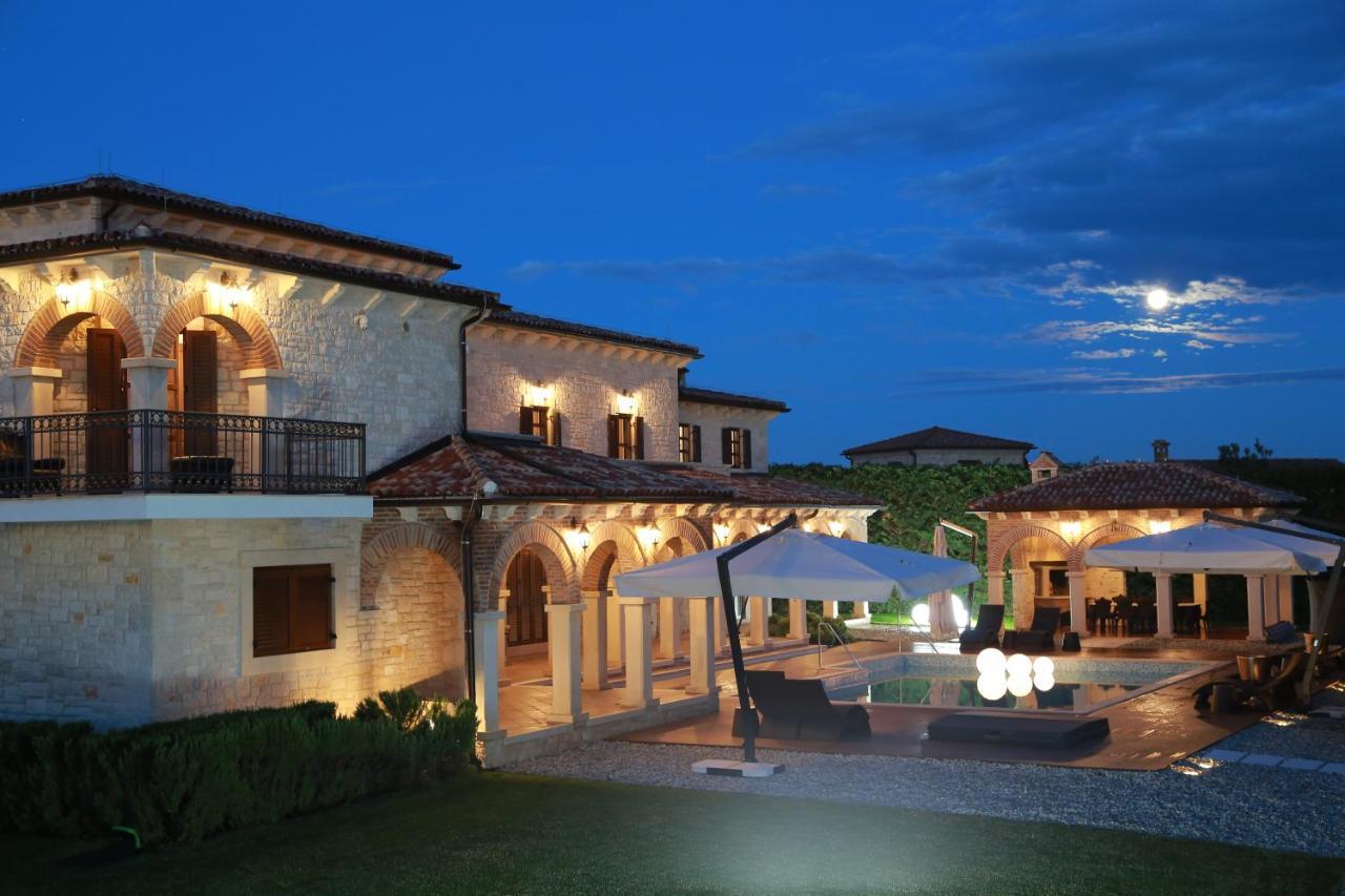 Villa Carolus-Luxurious Istrian Villa Барат Экстерьер фото